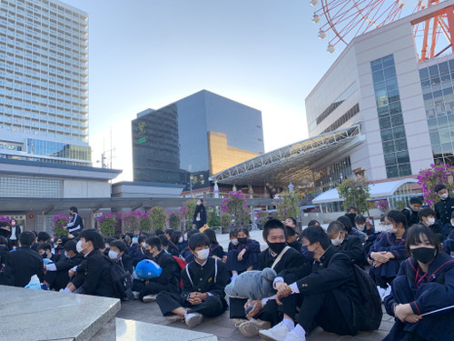 85e4d09f42814a7e999f12d26f03ebce