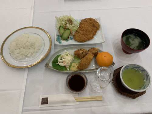 1338b31baf78433f96a3ba2e877232dd