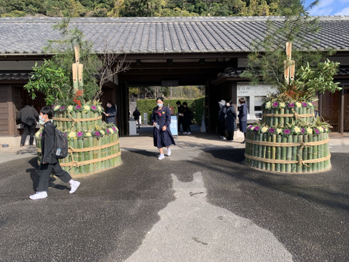 3d6192b4113c437f98d2e3e128eff3ca