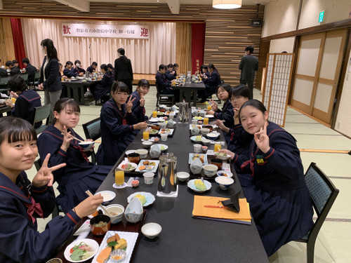 6e50937a835e4806a9a3fea22f028fc1